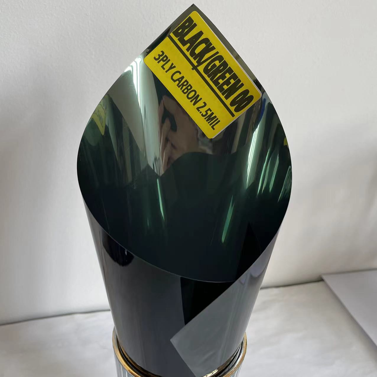BLACK/GREEN 00 MIRROR CARBON PROTECTOR WINDOW FILM ANTI-SCRATCH CARBON SUN BLOCKING WINDOW TINT FILM